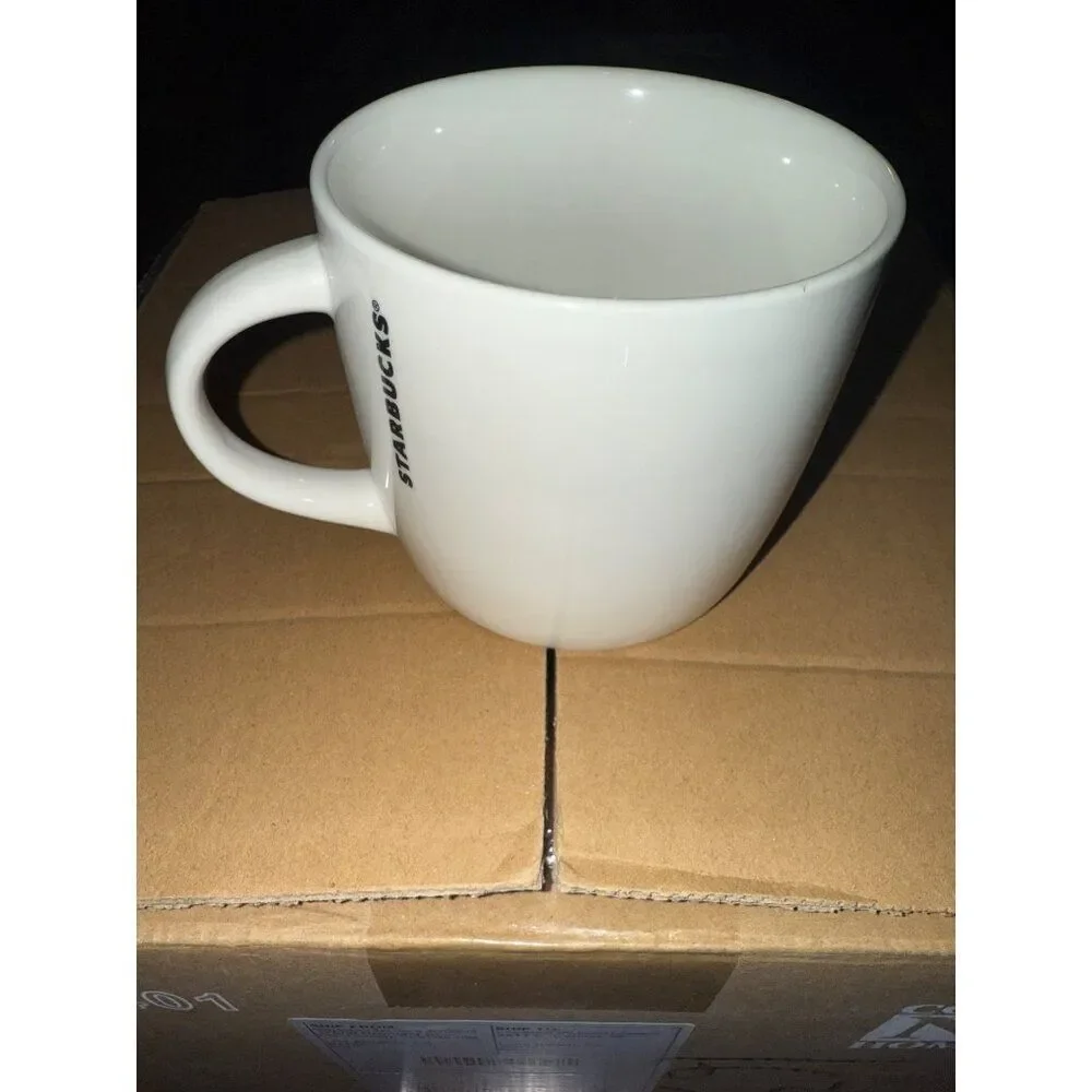 Starbucks‎ 2017 Classic Green Mermaid Logo 16.9 oz/ 500 mil